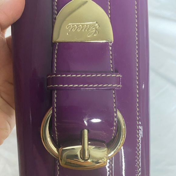 Gucci Purple Patent leather buckle clutch - Picture 6 of 7